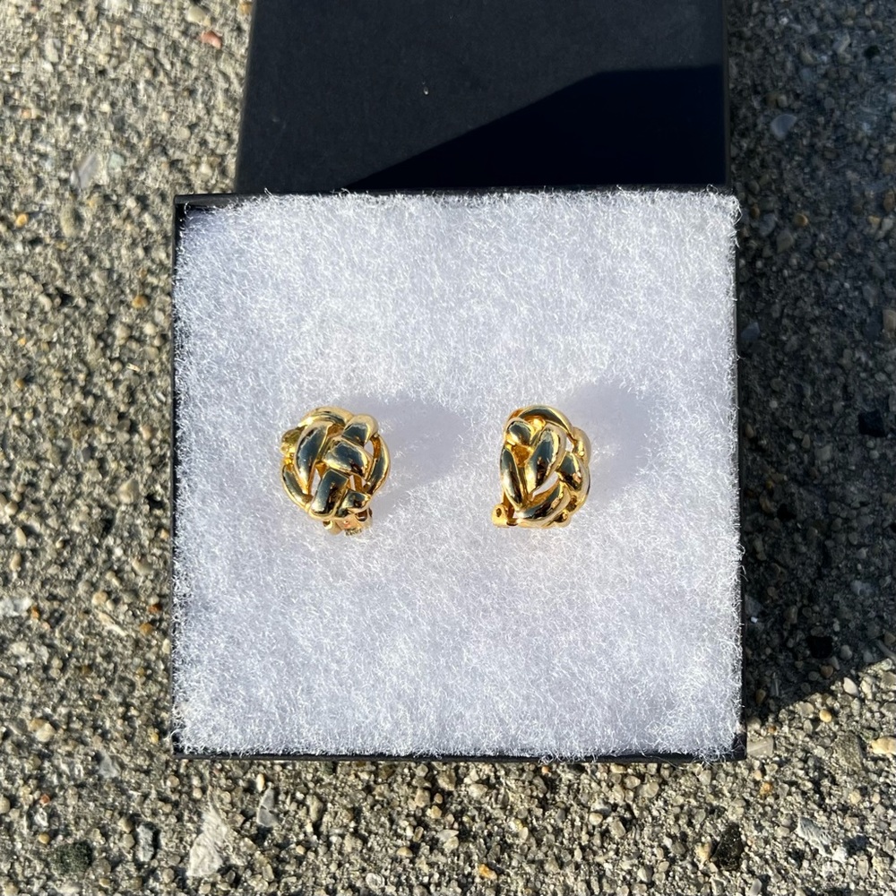 Vintage Gold Knot Earrings er2